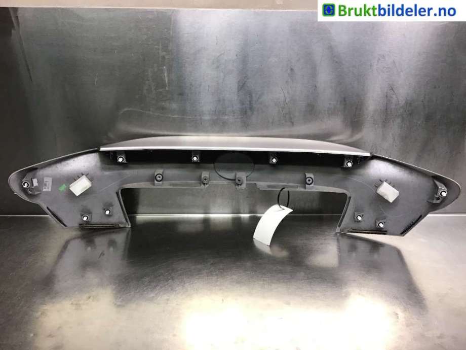Bakluke combi til Toyota C-HR 2016-->>  (TOYOTA|76811F4901||76811-F4010)
