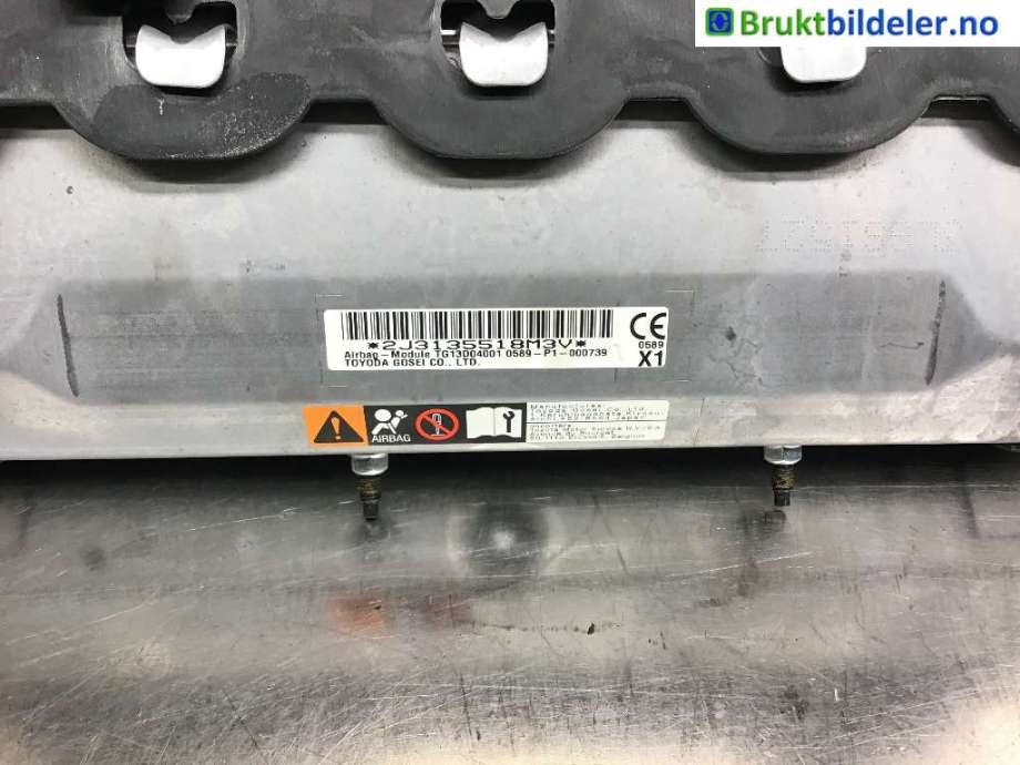 Airbag kne til Toyota C-HR 2016-->>  (TOYOTA|73901-F4010||2J3135518M3V)