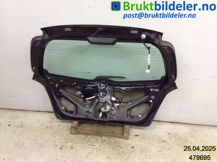 Bakluke combi til Toyota Yaris 2006-2009 (Type II, Fase 1) (TOYOTA|67005 0D030||670050D160)