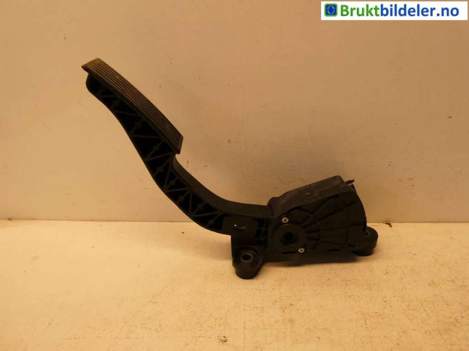 Pedal gass/brems/clutch til Kia Venga 2010-2017 (KIA|32700 1P100||32700-1P100)