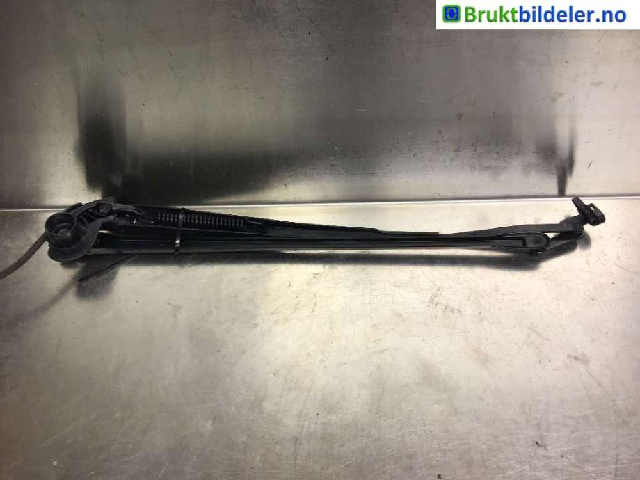 Viskerarmer frontrute til Toyota Yaris 2012-2014 (Type III, Fase 1)  (TOYOTA|852210D250|)