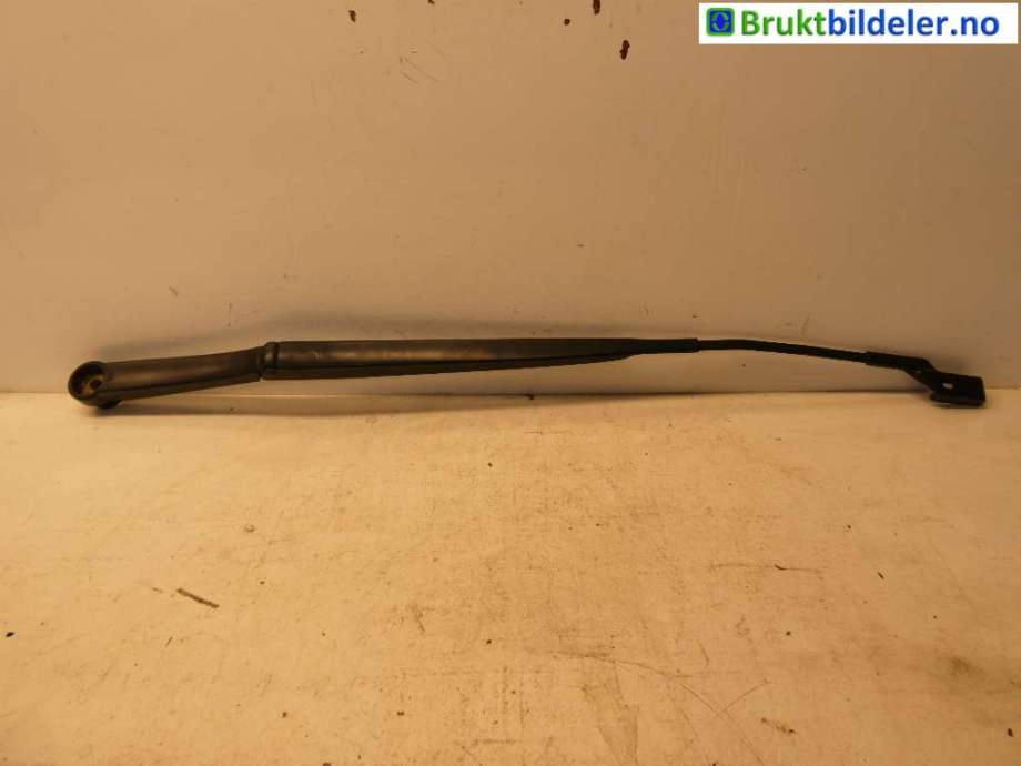 Viskerarmer frontrute til Kia Venga, 2010-2017 (KIA|98320 1P000)