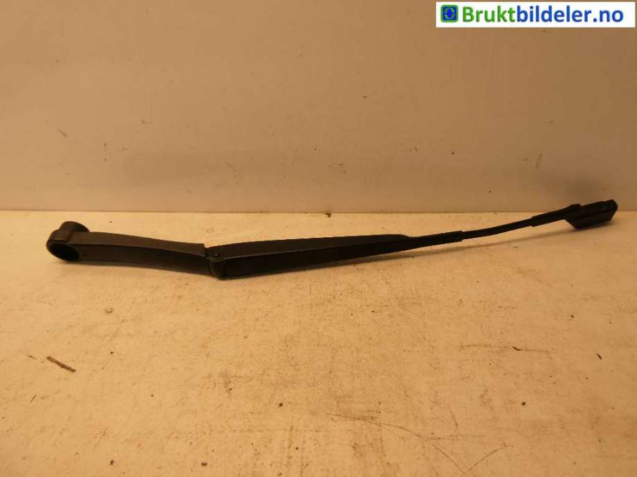 Viskerarmer frontrute til Kia Venga, 2010-2017 (KIA|98310 1P000)