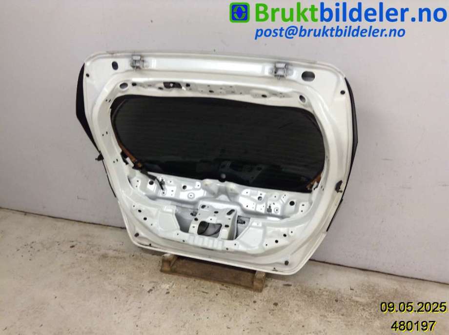 Bakluke combi til Nissan Leaf 2018-->> (Type II)  (NISSAN|K01005SHMB|)