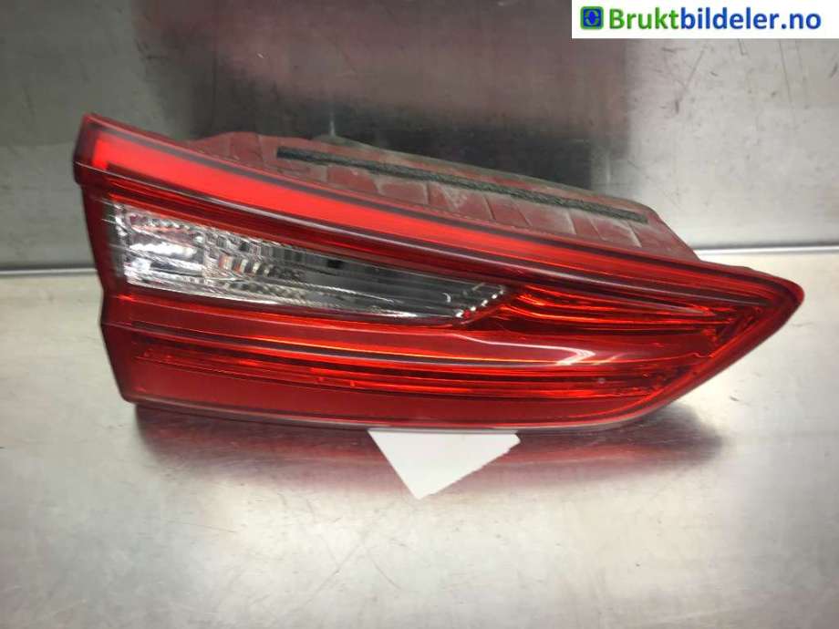 Baklykt høyre indre til Kia Optima 2017-2020  (KIA|92404D4400|)
