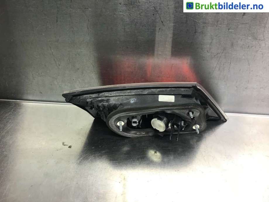 Baklykt høyre indre til Honda Civic 2006-2011 (Type VIII) (HONDA|34151-SMT-G01|)