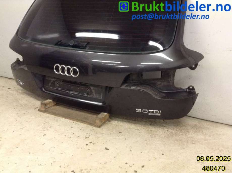 Bakluke til Audi Q7 2006-2010 (Type I, Fase 1)  (AUDI|4L0 827 023|)