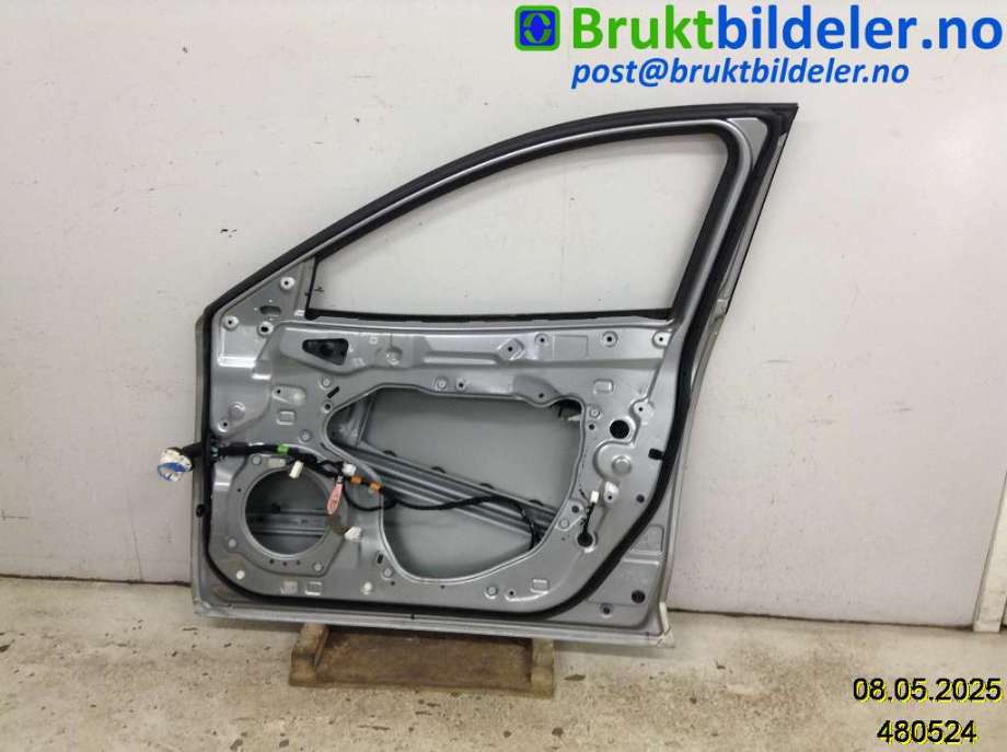 Dør høyre foran til Mazda 3 2013-2016 (Type III, Fase 1) (MAZDA|BHY0-58-02XE|)