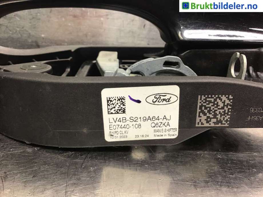 Dørhåndtak utv høyre til Ford Kuga 2019-->> (Type III)  (FORD|LV4B-5219A64-AK|E07440-108|LV4B-S219A64-AJ)