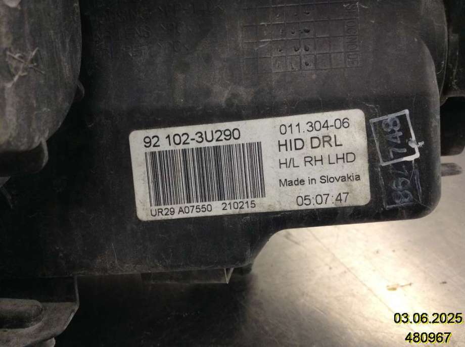 Frontlykt høyre xenon til Kia Sportage 2010-2016 (Type III)  (KIA|92102 3U290|)