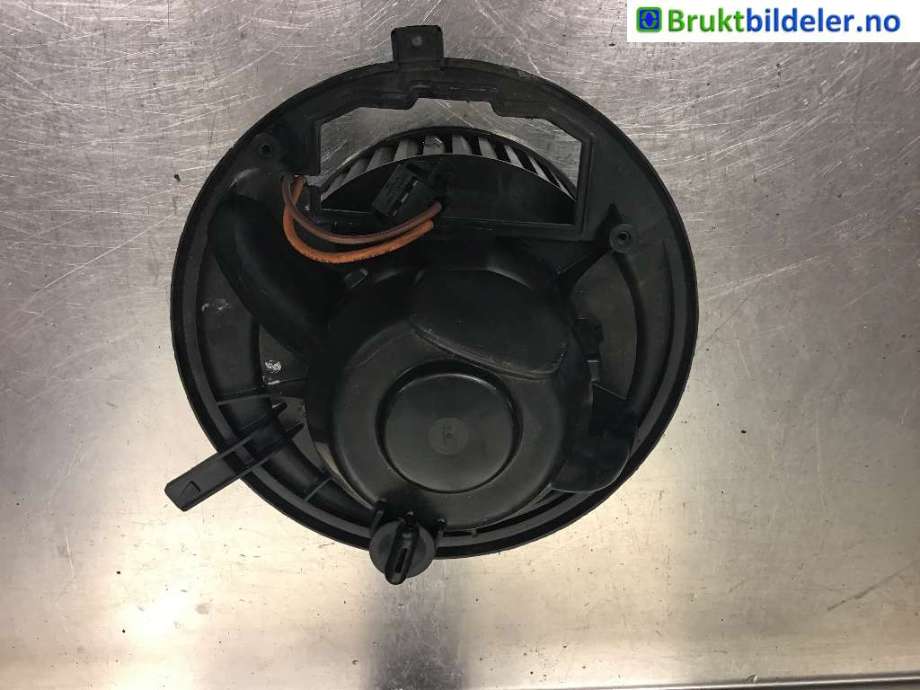 Varmeapparat motor til VW Caddy 2015-2020 (Type III, Fase 3) (VOLKSWAGEN|1K1 820 021|)