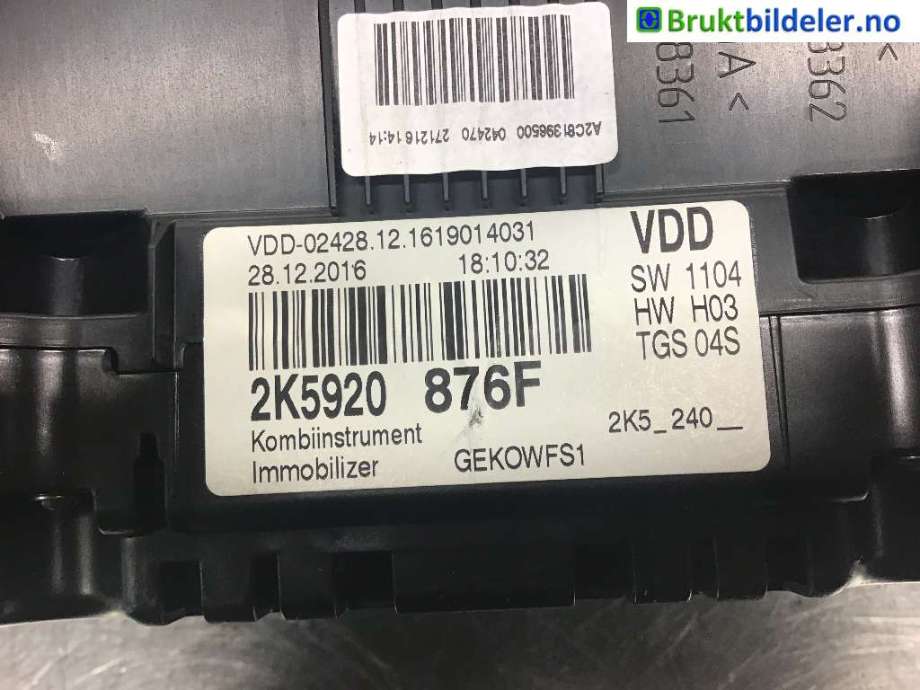 Instrumentpanel til VW Caddy 2015-2020 (Type III, Fase 3) (VOLKSWAGEN|2K5 920 876 F|)