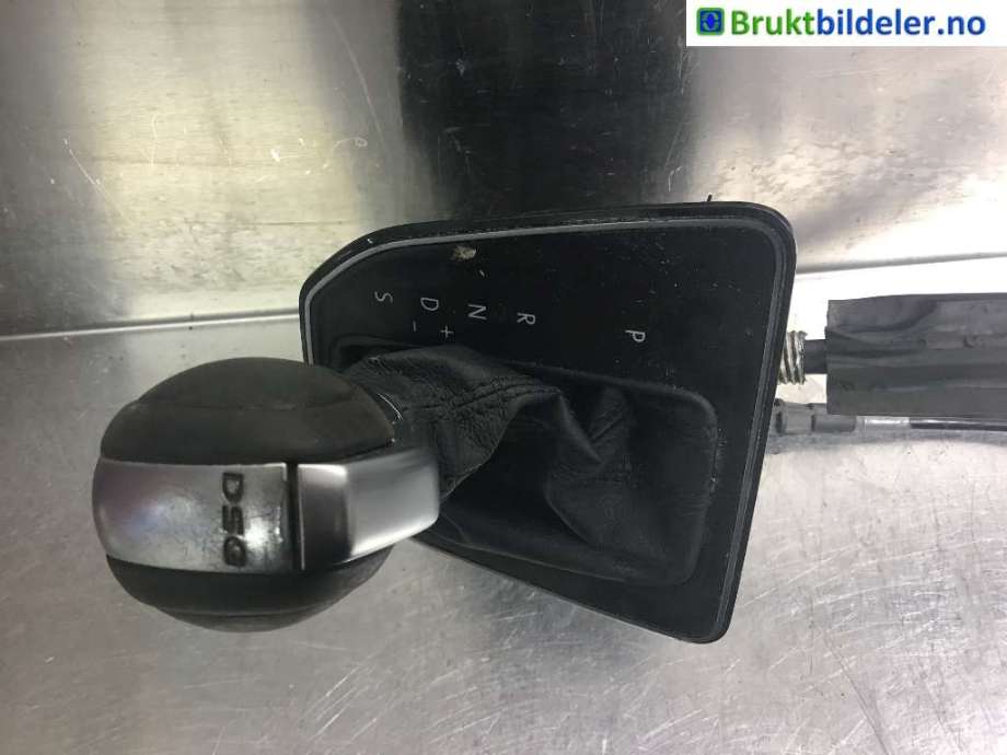 Girstang/girvelger automat til VW Caddy 2015-2020 (Type III, Fase 3)  (VOLKSWAGEN|1T1 713 025 AQ|)