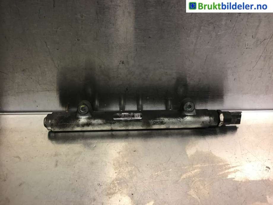 Dyseskinne (fuelrail) til Honda CR-V 2007-2012 (Type III)  (HONDA|16610-RSR-E01|0 445 214 121|107780-0440)