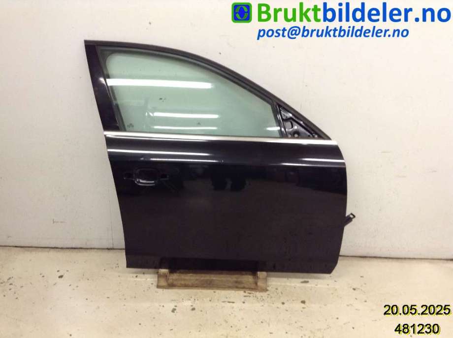 Dør høyre foran til Audi A4, Allroad, 2009-2016 (Type I) (B8) (B8) (AUDI|8K0 831 052 J)