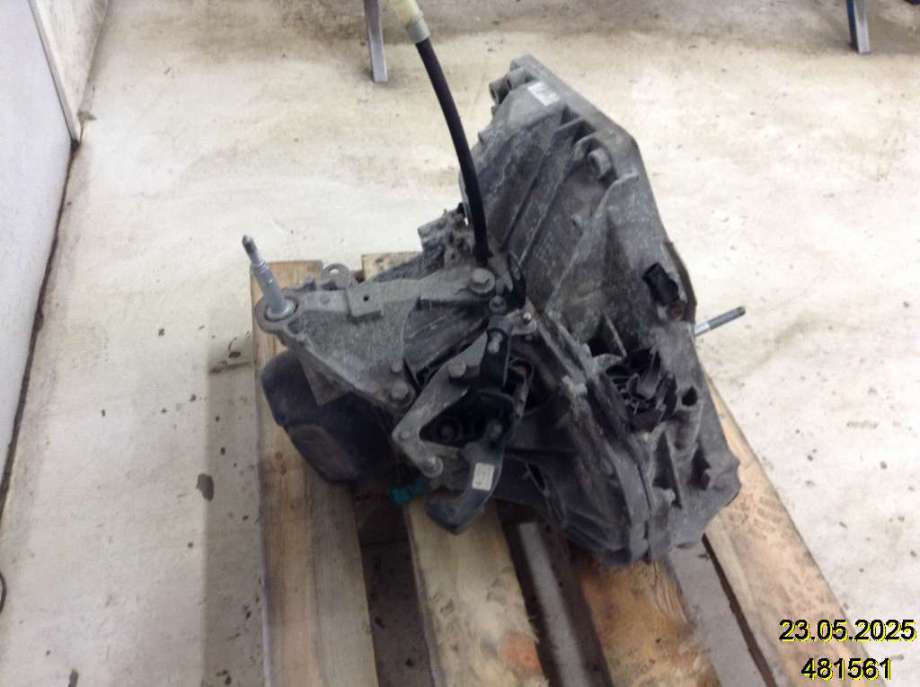 Girkasse manuell til Renault Captur 2013-2020 (Type I)  (RENAULT|320103160R|JR5 (357) - A104350|)