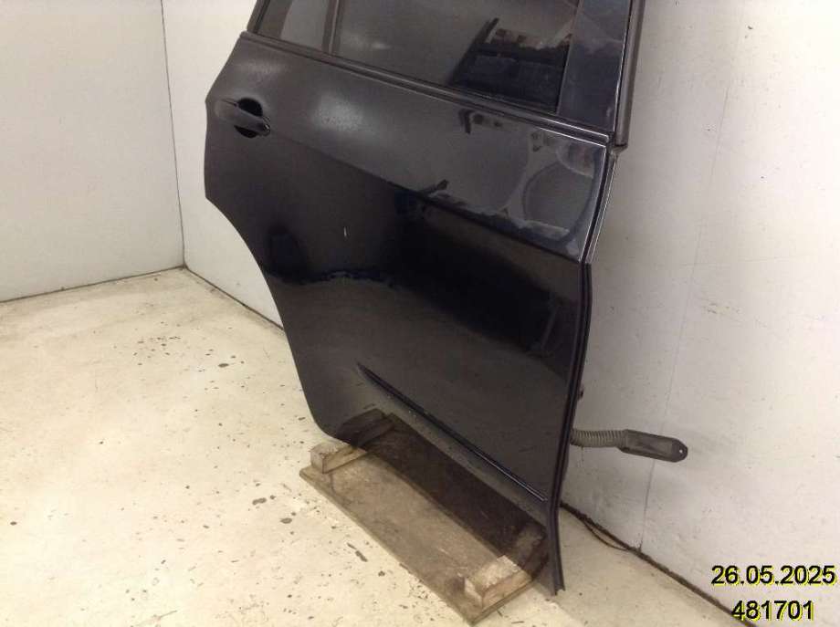 Dør høyre bak til BMW X5 2007-2013 (E70) (E70) (BMW|41 52 7 261 482|)