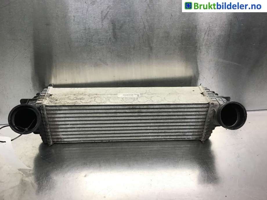 Intercooler til BMW X5 2007-2013 (E70) (E70) (BMW|17.51-7 809 321-01|)