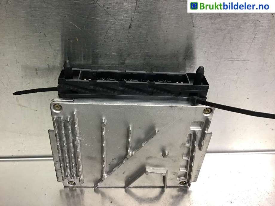 Styreenhet motor til Volvo XC70 2001-2004 (Type I, Fase 1)  (VOLVO|30637733A|0 281 010 319|28SA5360)