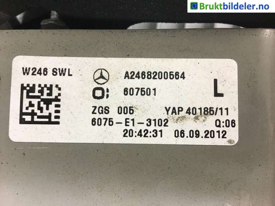 Baklykt venstre til Mercedes B-Klasse 2011-2018 (W246) (W246) (MERCEDES|A 246 820 05 64|)