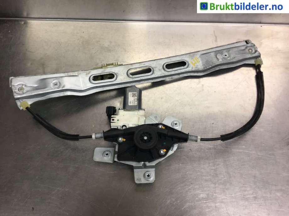 Ruteheis høyre til Ford Transit Courier 2014-2018 (Type I, Fase 1)  (FORD|ET76-A23200-CD|00116549)