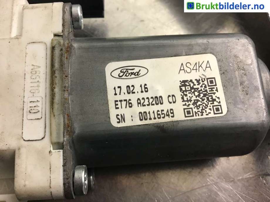 Ruteheis høyre til Ford Transit Courier 2014-2018 (Type I, Fase 1)  (FORD|ET76-A23200-CD|00116549)