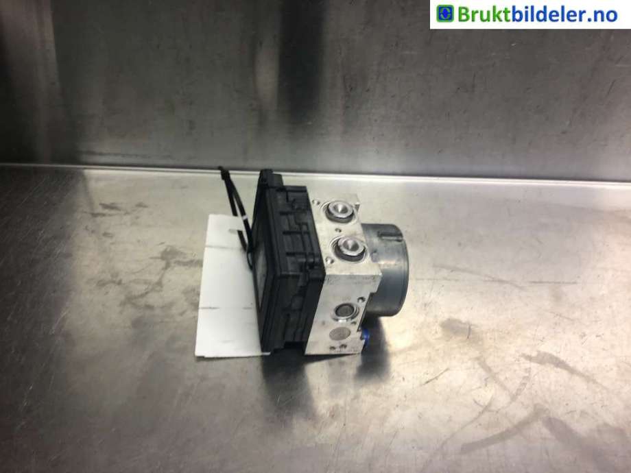 ABS sentral til BMW 1-Serie 2011-2015 (Fase 1) (F20/F21) (F20/F21) (BMW|3451-6868318-01|10.0916-0854.3|)