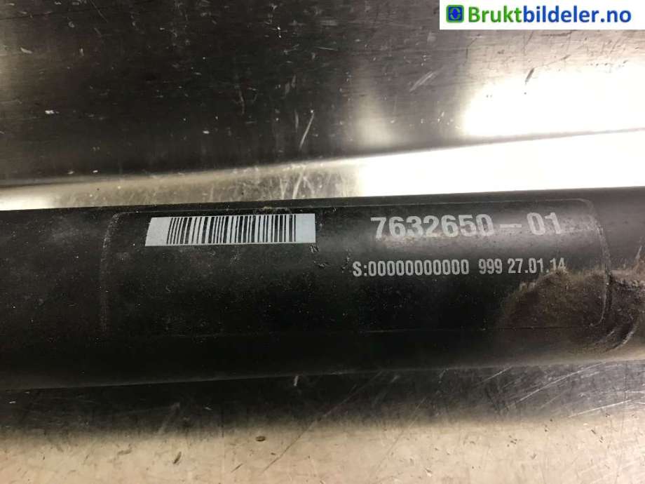 Mellomaksel fremre til BMW 1-Serie 2011-2015 (Fase 1) (F20/F21) (F20/F21) (BMW|26 20 9 425 910||7632650-01)