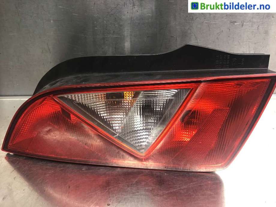 Baklykt venstre til Seat Mii electric 2019-->> (SEAT|1SL 945 095 K||1SL 945 111 F)