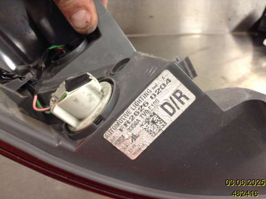 Baklykt høyre til Honda Civic 2012-2015 (Type IX, Fase 1)  (HONDA|3350A-TV0-E100|)