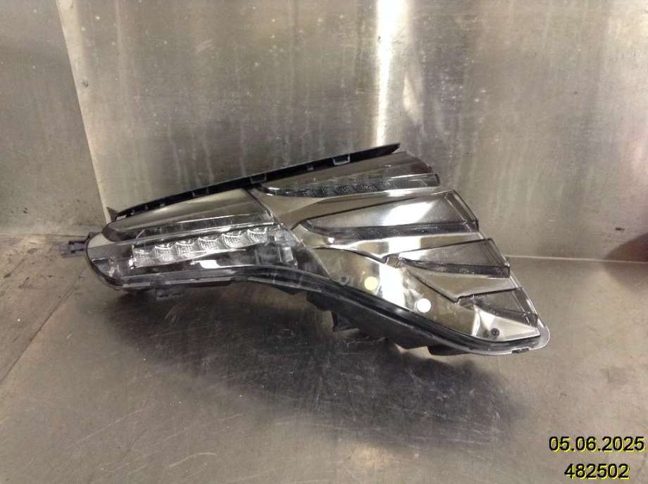 Frontlykt høyre halogen til Hyundai Tucson 2021-->> (HYUNDAI|92208 N7100|)