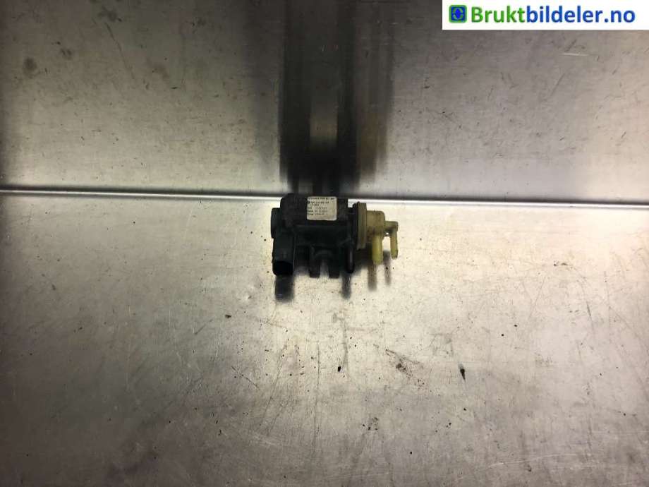Vakuumventil til VW Caddy, 2015-2020 (Type III, Fase 3)  (VOLKSWAGEN|04L 131 051 AH)