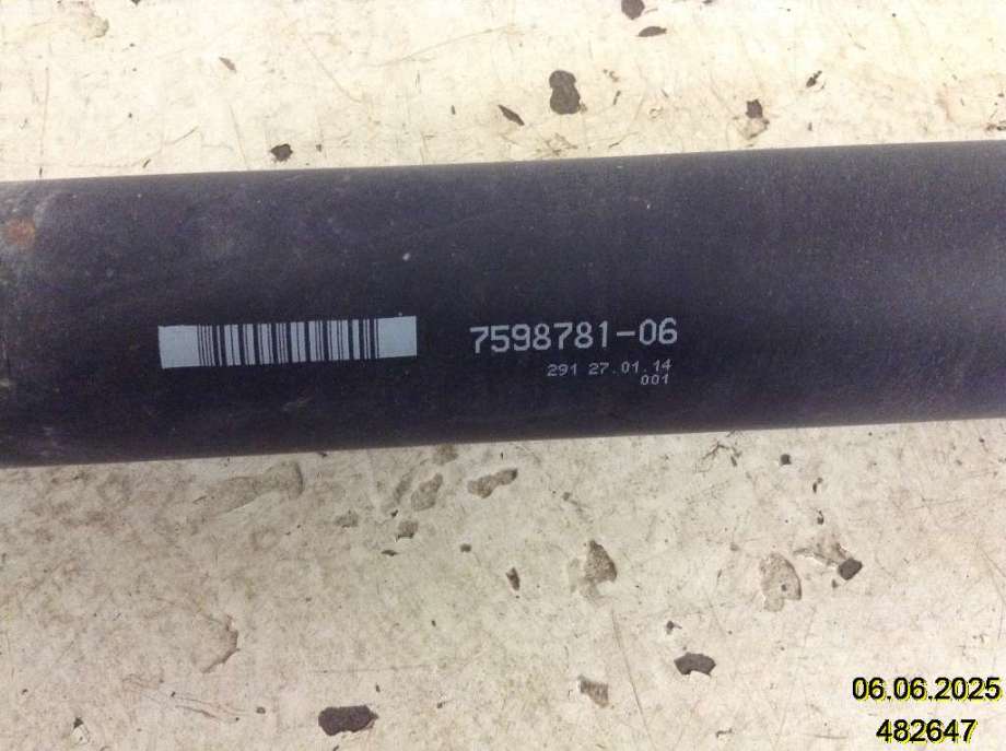 Mellomaksel til BMW 1-Serie 2011-2015 (Fase 1) (F20/F21) (F20/F21) (BMW|26 10 7 598 781|7598781-06|)
