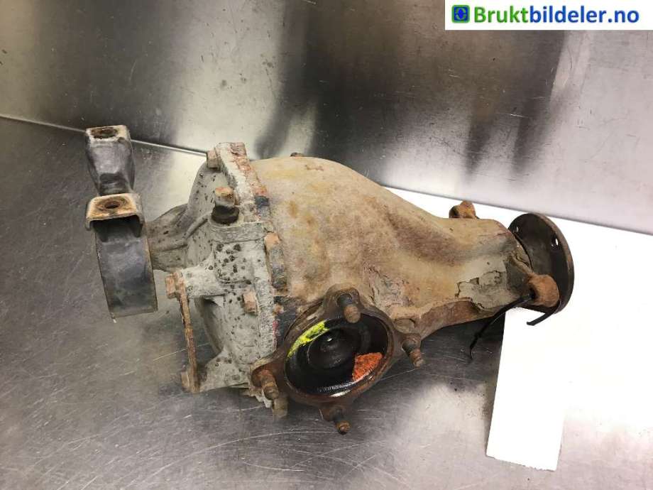 Kardang klokke bak til Toyota RAV4 2000-2006 (Type II)  (TOYOTA|4111042011|)