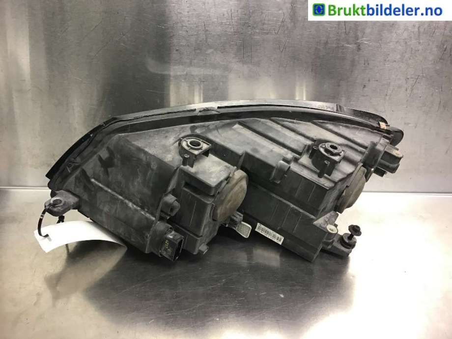 Frontlykt høyre halogen til VW Touran 2010-2015 (Type I, Fase 3)  (VOLKSWAGEN|1T1941006G|0 301 268 202 00|)