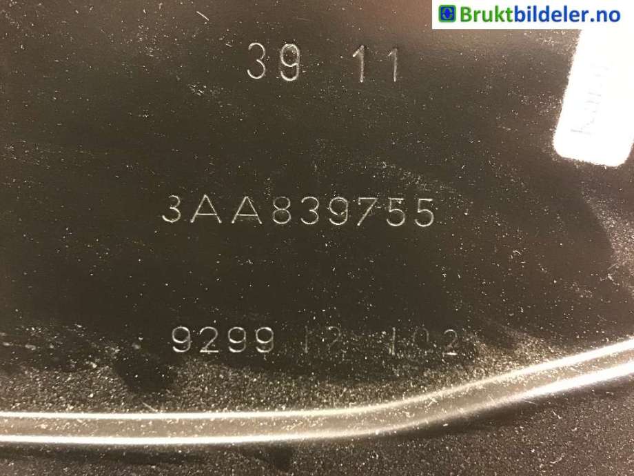 Ruteheis venstre bak til VW Passat, 2011-2015 (B7) (B7) (VOLKSWAGEN|3AA 839 755)