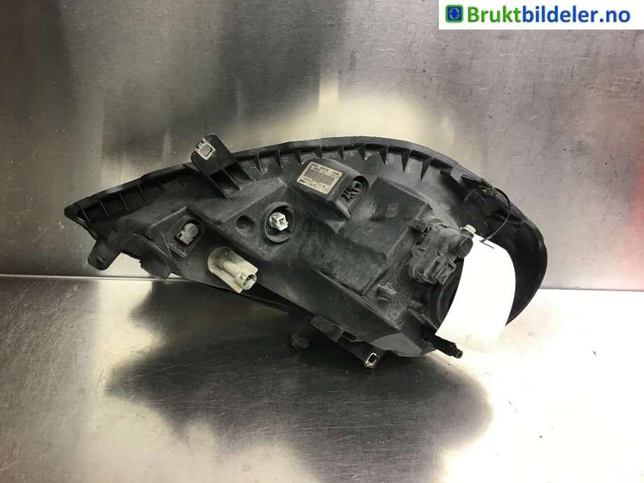 Frontlykt høyre halogen til Opel Vivaro A 2006-2014  (OPEL|93859830|89313980|8200701356)