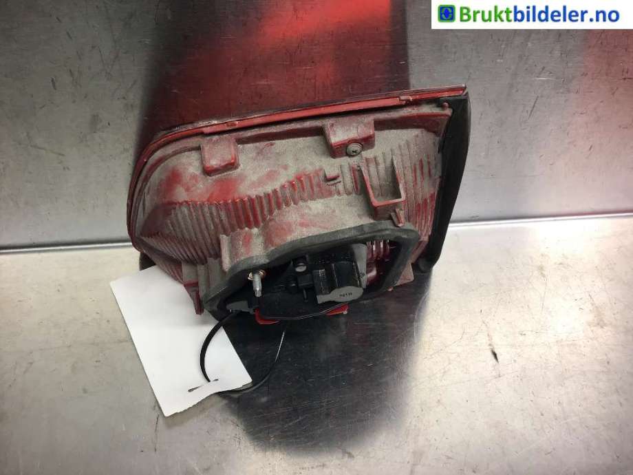 Baklykt venstre indre til VW Touran 2010-2015 (Type I, Fase 3) (VOLKSWAGEN|1T0 945 093|)