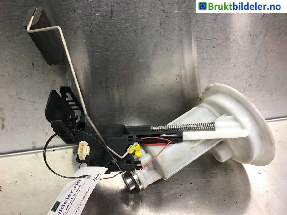 Bensinpumpe elektrisk til BMW 5-Serie, 2003-2010 (E60/E61) (E60/E61) (BMW|16 14 6 765 825)