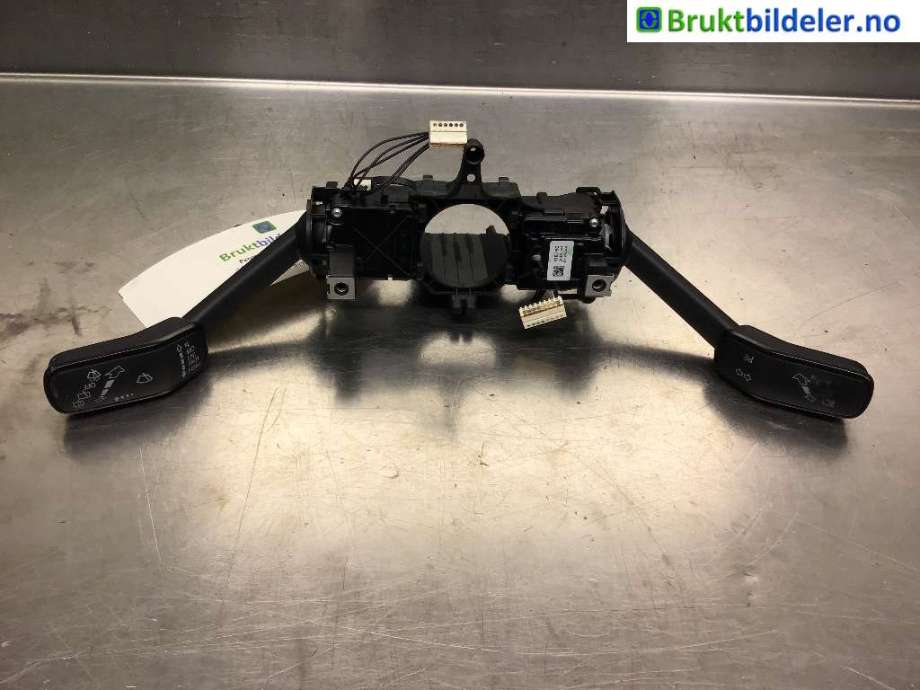 Bryter combi til VW Tiguan 2016-2020 (Type II, Fase 1)  (VOLKSWAGEN|5Q1 953 521 R|5Q1 953 502 AA|)