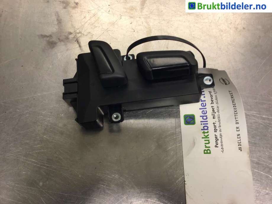 Bryter diverse til VW Tiguan, 2016-2020 (Type II, Fase 1)  (VOLKSWAGEN|4G0 959 748 A)