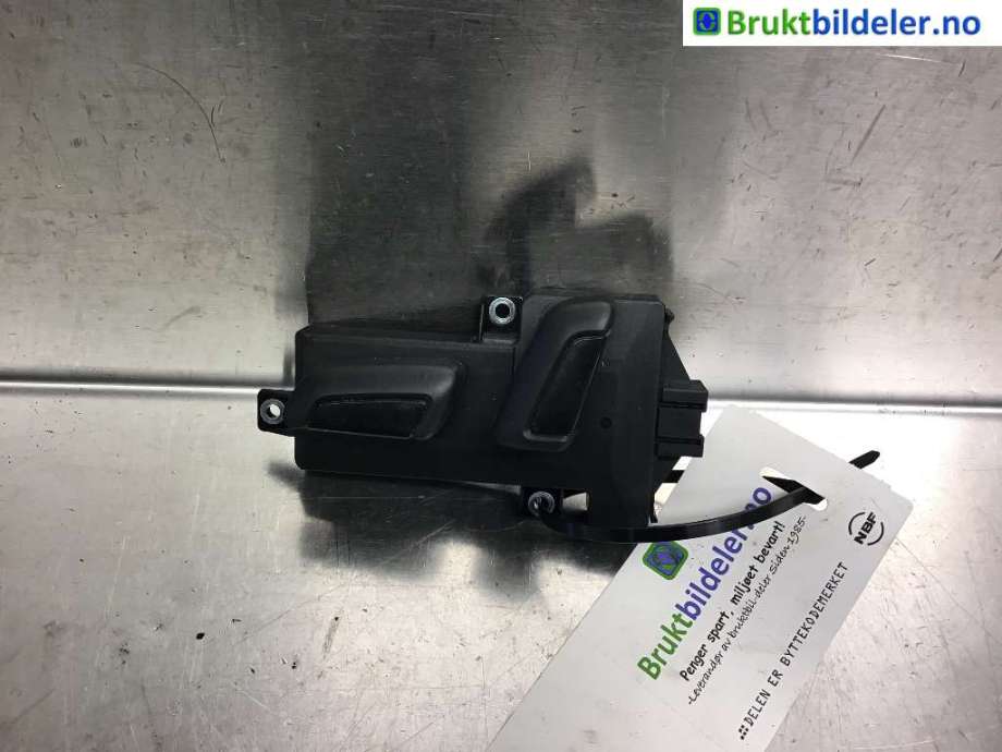 Bryter diverse til VW Tiguan, 2016-2020 (Type II, Fase 1)  (VOLKSWAGEN|4G0 959 747)