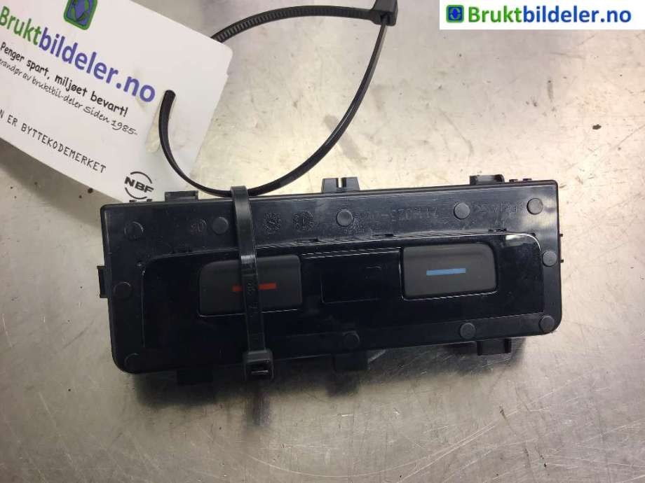 Bryter diverse til VW Tiguan 2016-2020 (Type II, Fase 1)  (VOLKSWAGEN|3G0 907 049 D|)