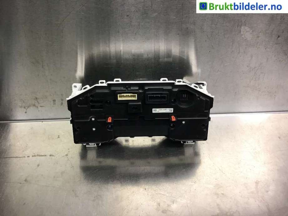 Instrumentpanel til Toyota RAV4 2019-->> (Type V)  (TOYOTA|83800-42N90|)
