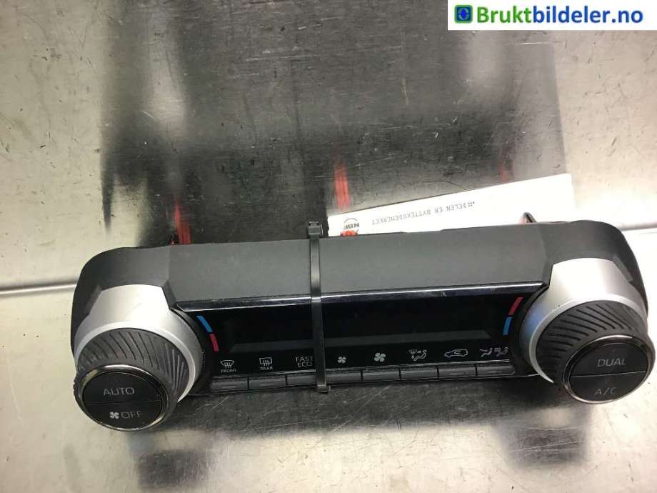 Varmeapparat betjening til Toyota RAV4 2019-->> (Type V)  (TOYOTA|55900-42670|)