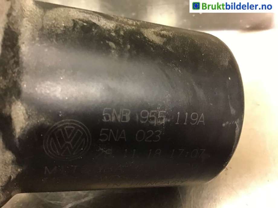 Viskermotor frontrute til VW Tiguan, 2016-2020 (Type II, Fase 1)  (VOLKSWAGEN|5NB 955 119 A)