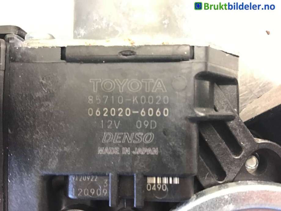 Ruteheis høyre foran til Toyota Yaris 2020-->> (Type IV) (TOYOTA|69810K0010||85710-K0020)