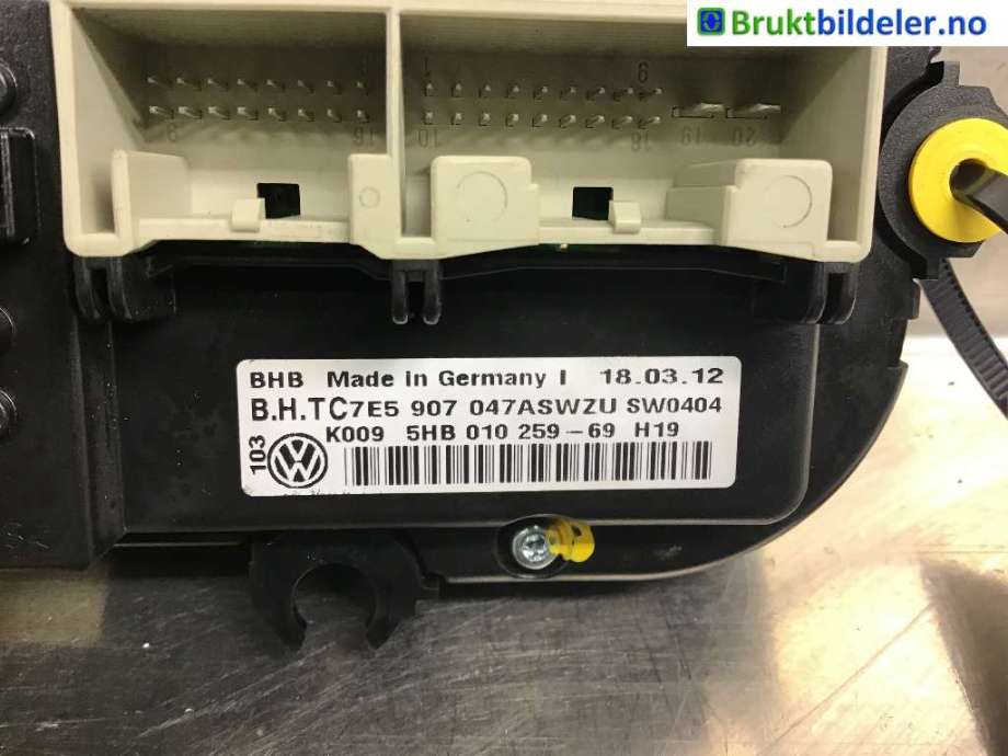 Varmeapparat betjening til VW Transporter / Caravelle 2009-2015 (Fase 2) (T5) (T5) (VOLKSWAGEN|7E5 907 047 AS|)