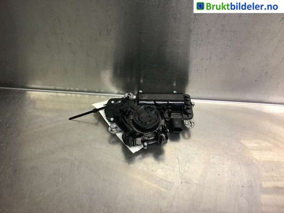 Baklukeåpner motor til VW Tiguan 2016-2020 (Type II, Fase 1)  (VOLKSWAGEN|3G0 827 887 C|)