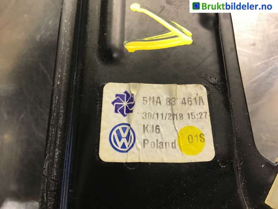 Ruteheis til VW Tiguan, 2016-2020 (Type II, Fase 1)  (VOLKSWAGEN|5NA 837 461 A)